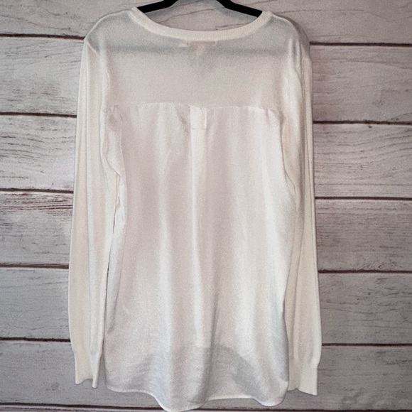 One A White Long Sleeve Tunic - Picture 2 of 6